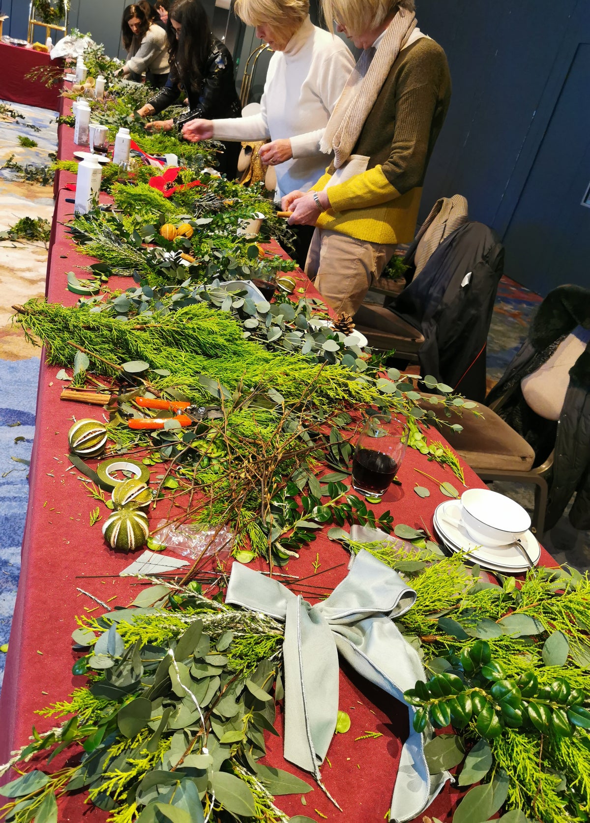 CHRISTMAS WREATH WORKSHOP